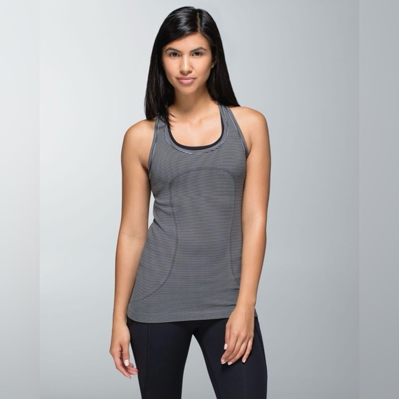 Lululemon Black & White Stripe Swiftly Tech Sleeveless Racerback Tank Top Size 4 - Picture 1 of 12